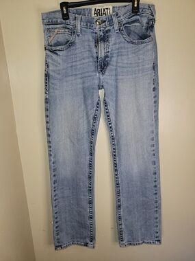 Ariat Men’s Light Blue Straight-Leg Jeans